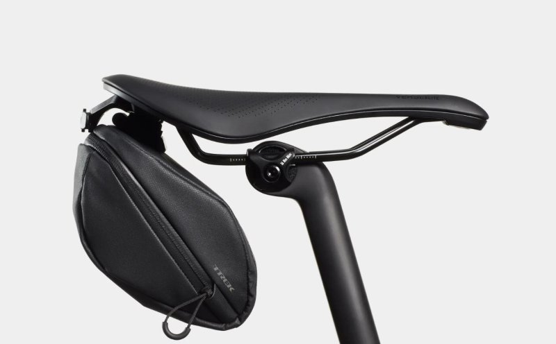 Podsedlová brašna Trek Blendr 0,5L