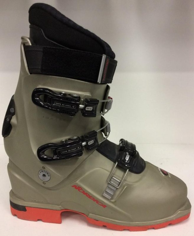 Nordica transparent 12 W platinia